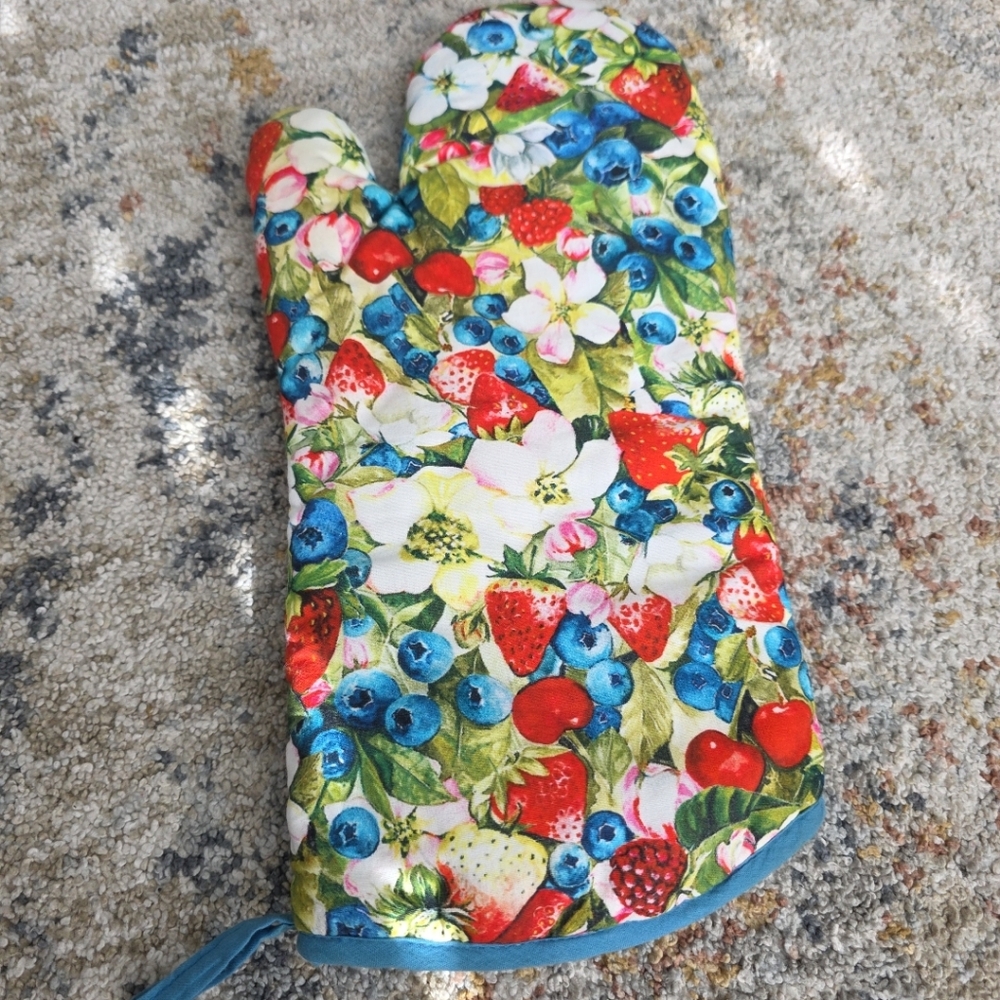 Mackenzie-Childs Berries And Blossoms Oven Mitt